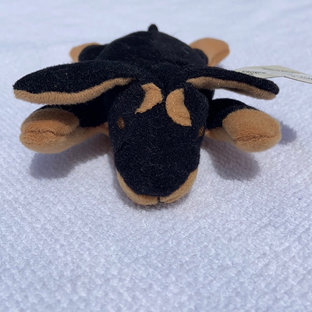 Teenie Beanie Babies Doby the Doberman